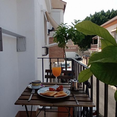 Oasis En La Ciudad Lägenhet Málaga Exteriör bild