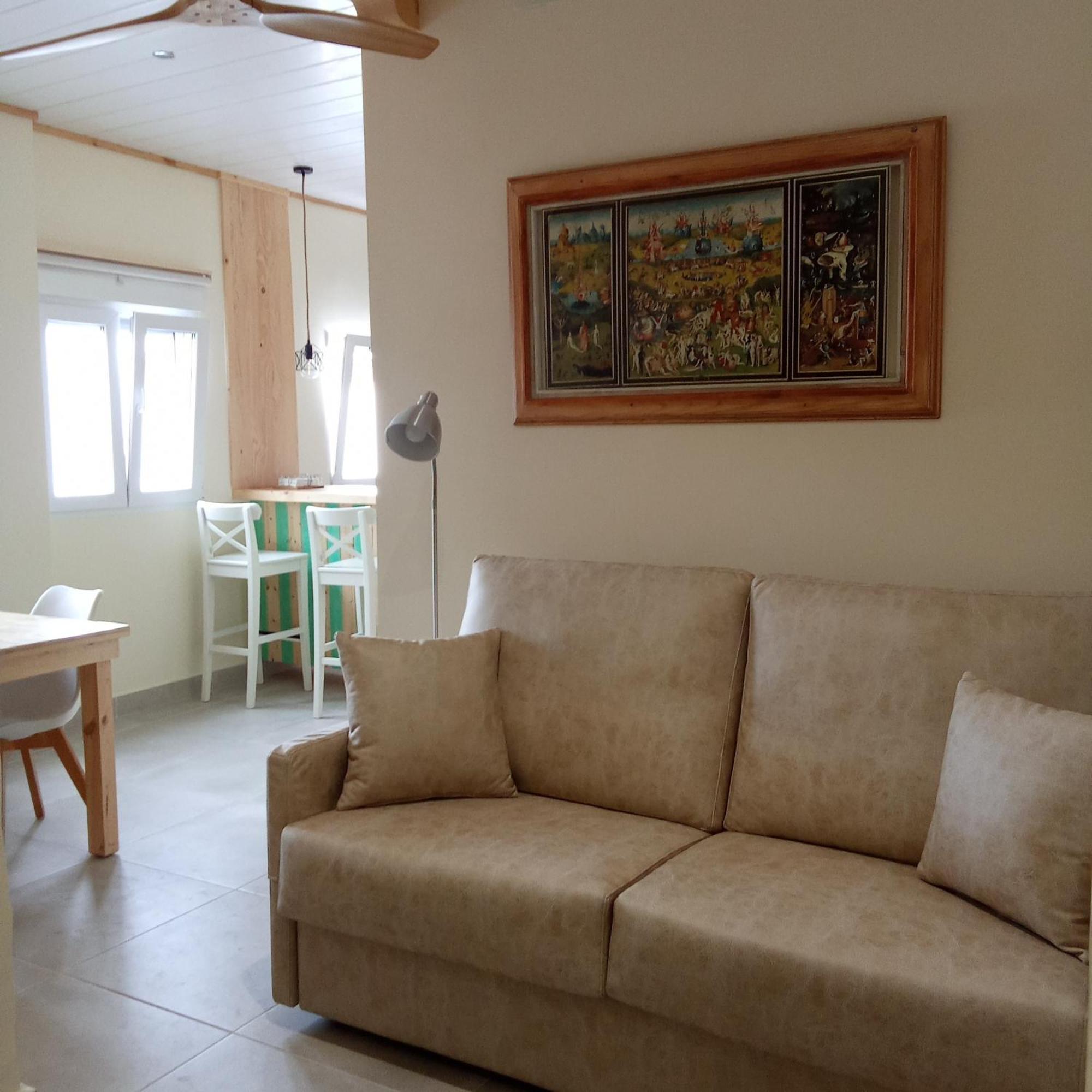 Oasis En La Ciudad Lägenhet Málaga Exteriör bild